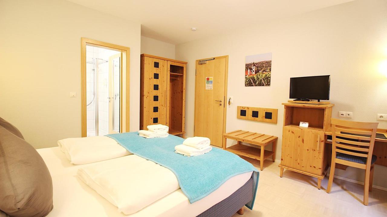 Aparthotel Alte Schmiede 데텔바흐 외부 사진