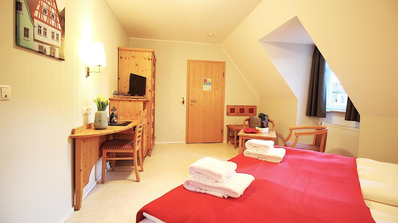 Aparthotel Alte Schmiede 데텔바흐 외부 사진