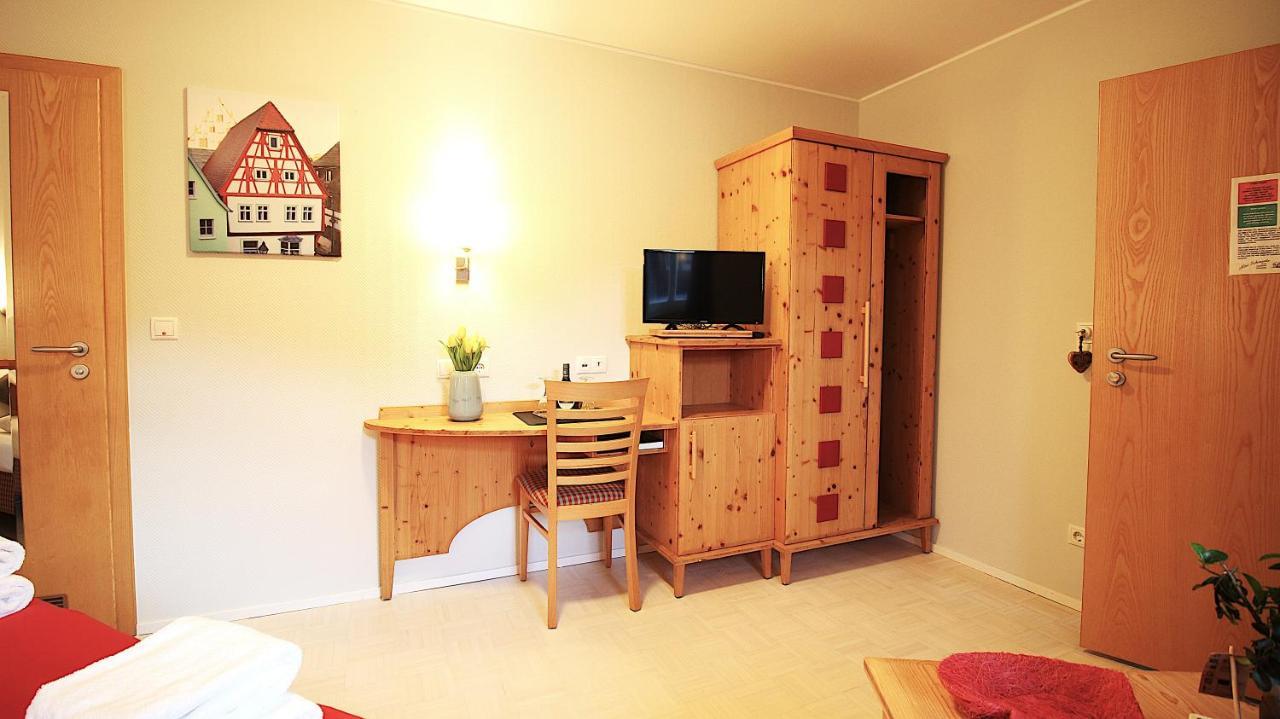 Aparthotel Alte Schmiede 데텔바흐 외부 사진