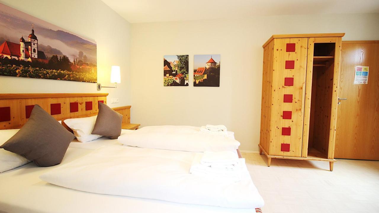 Aparthotel Alte Schmiede 데텔바흐 외부 사진